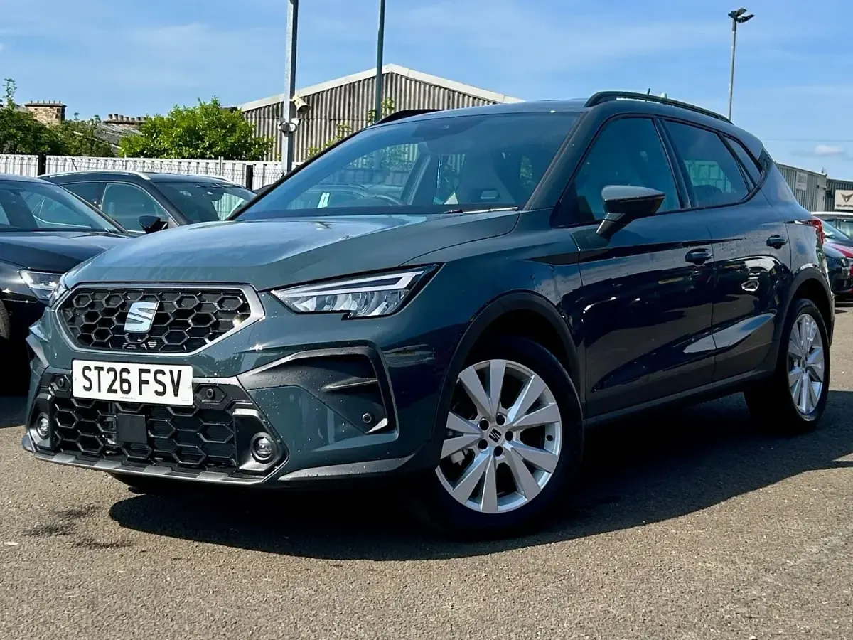 New Seat Arona FR First Edition 115 HP (84 kW) 2026 Blue SUV