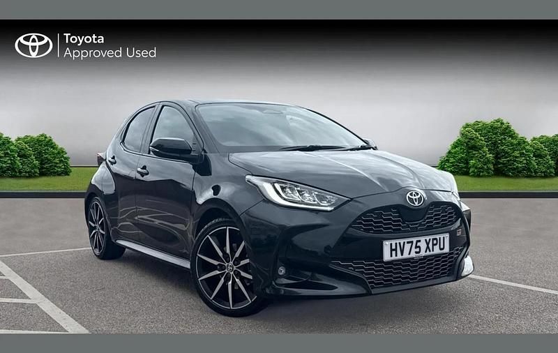 Used Toyota Yaris Hybrid Sport 130 HP (95 kW) 2025 Eclipse black Hatchback