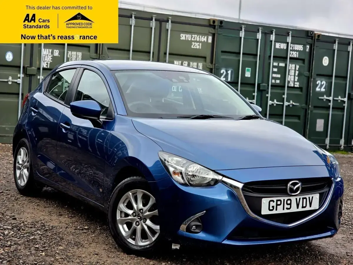 Begagnad Mazda 2 90 HK (66 kW) 2019 Blå Halvkombi