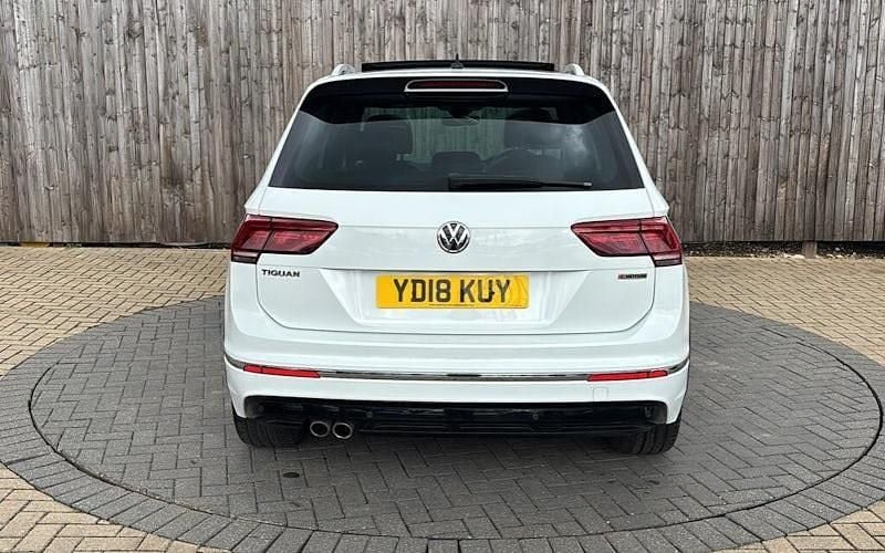 Used 2019 VW Tiguan R-line SUV | £18,599 (Fair price) - Image 1/4