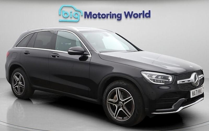Used Mercedes GLC220 AMG line 194 HP (142 kW) 2021 Black Estate