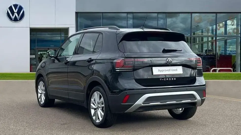 Usado VW T-Cross Match 115 HP (84 kW) 2025 Preto SUV
