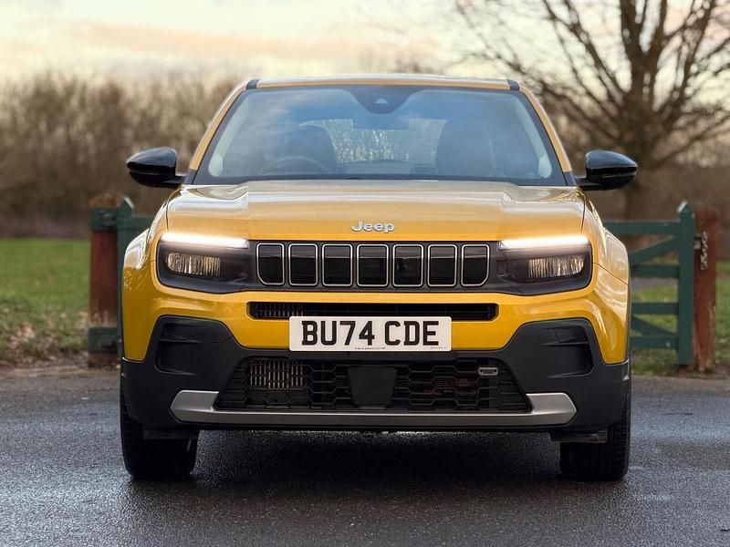 Used Jeep Avenger Altitude 100 HP (73 kW) 2024 Yellow SUV
