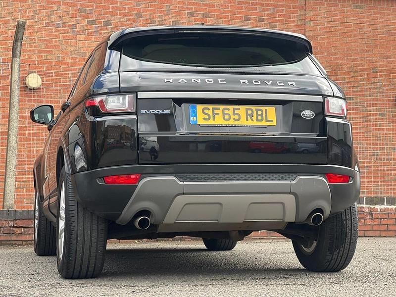 Begagnad Land Rover Range Rover evoque SE 2016 Svart Kombi