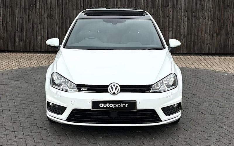 Used 2016 VW Golf VII R-line Edition Hatchback | £17,499 - Image 1/3