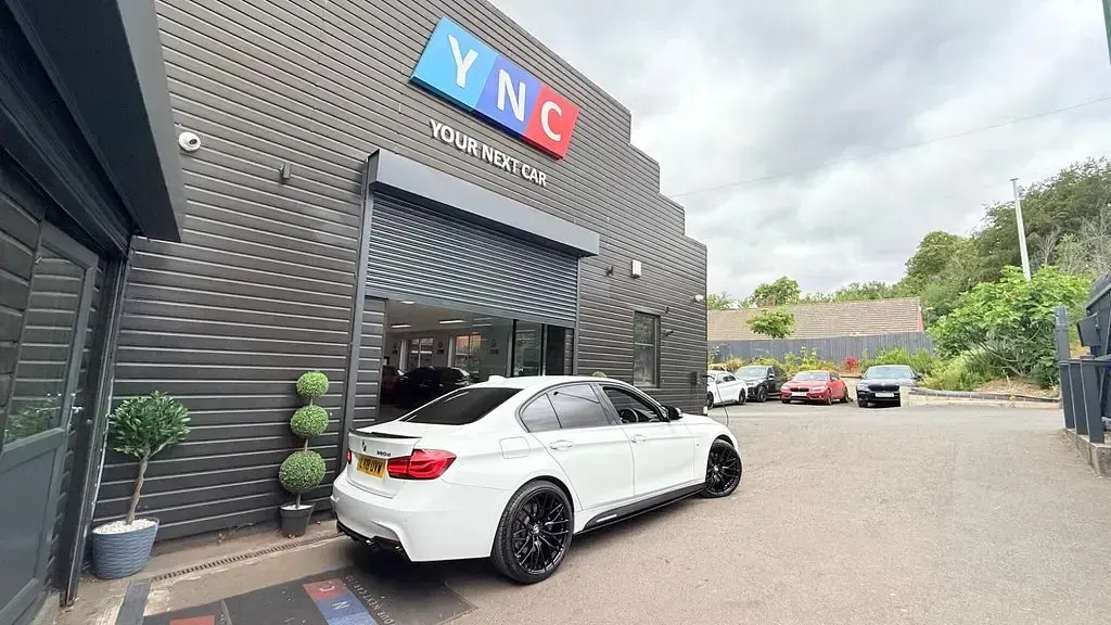 Used BMW 320 M Sport 190 HP (139 kW) 2018 White Sedan
