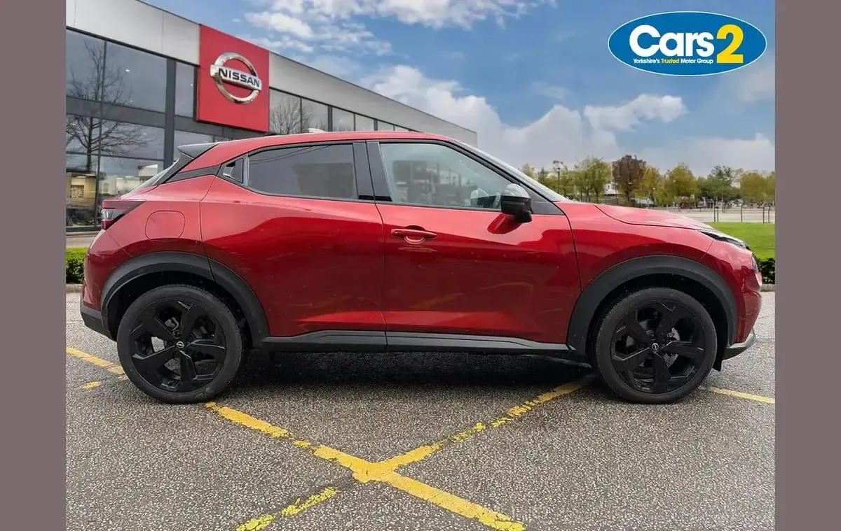 Used Nissan Juke Tekna 143 HP (105 kW) 2025 Red SUV