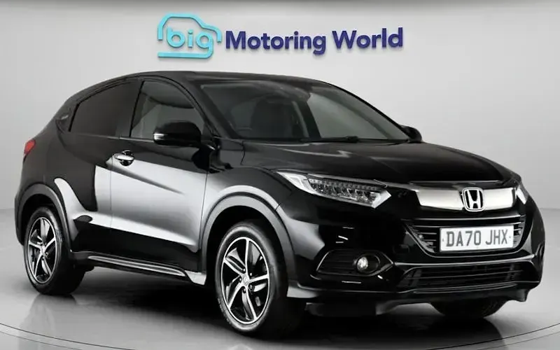 Second-hand Honda HR-V Hybrid 131 CP (96 kW) 2021 SUV