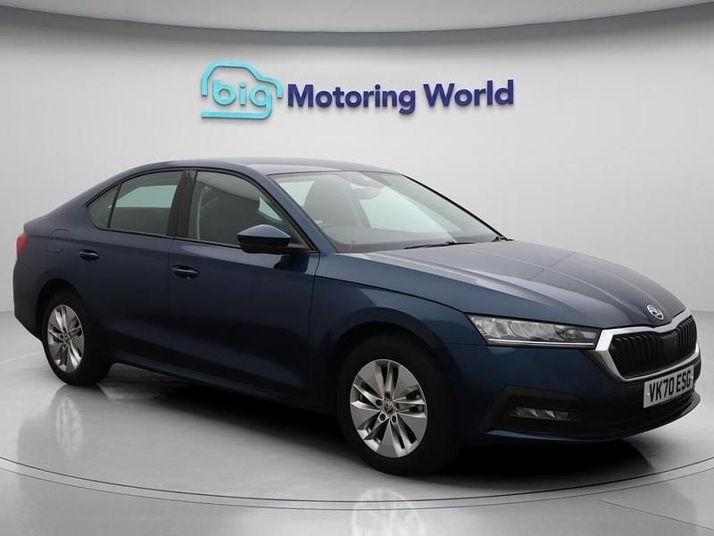Blue Used 2021 Skoda Octavia SE Technology Hatchback | £15,000 (Fair price) - Image 1/4