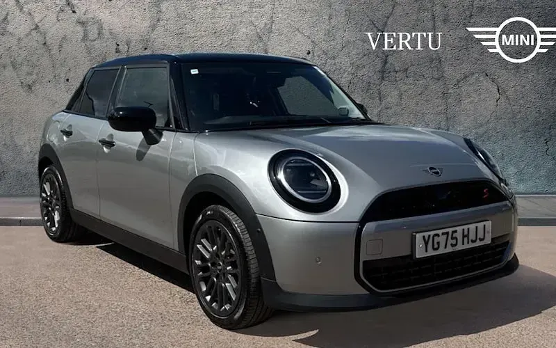 Used Mini Cooper Classic 150 kW (204 HP) 2025 Hatchback