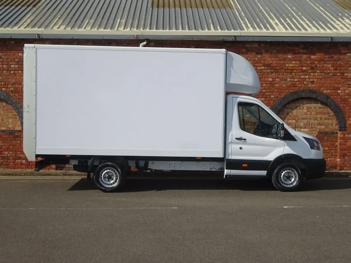 Used Ford Transit S 130 HP (95 kW) 2022 White Cabriolet