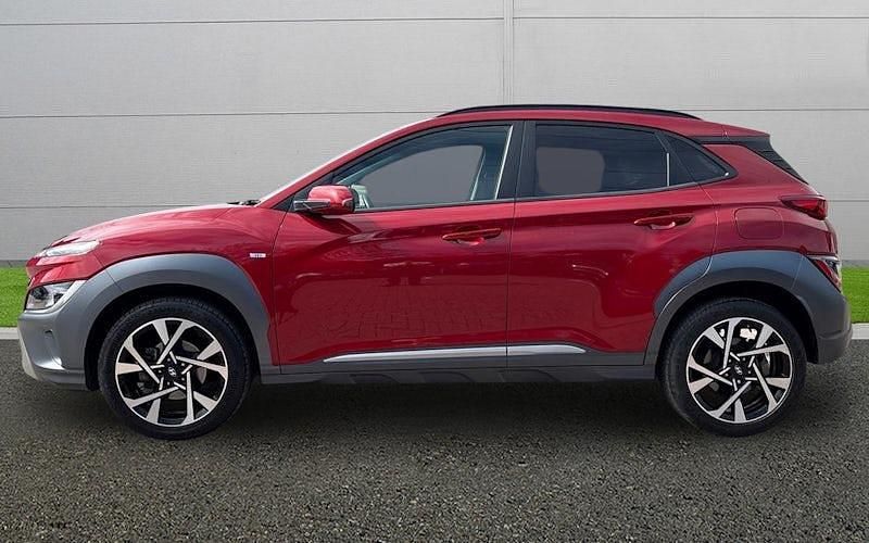 Used Hyundai Kona Premium 120 HP (88 kW) 2022 Red SUV