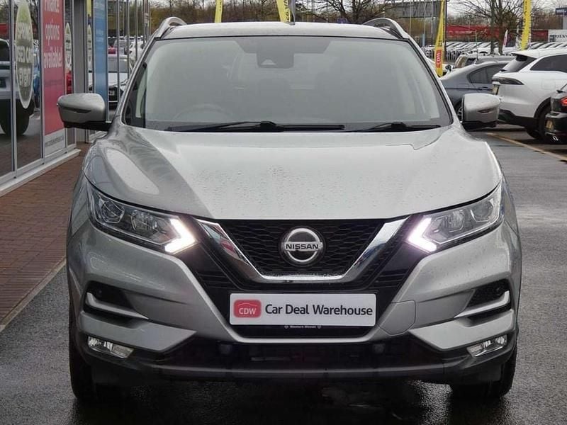 Used Nissan Qashqai N-Connecta 138 HP (101 kW) 2018 Silver SUV