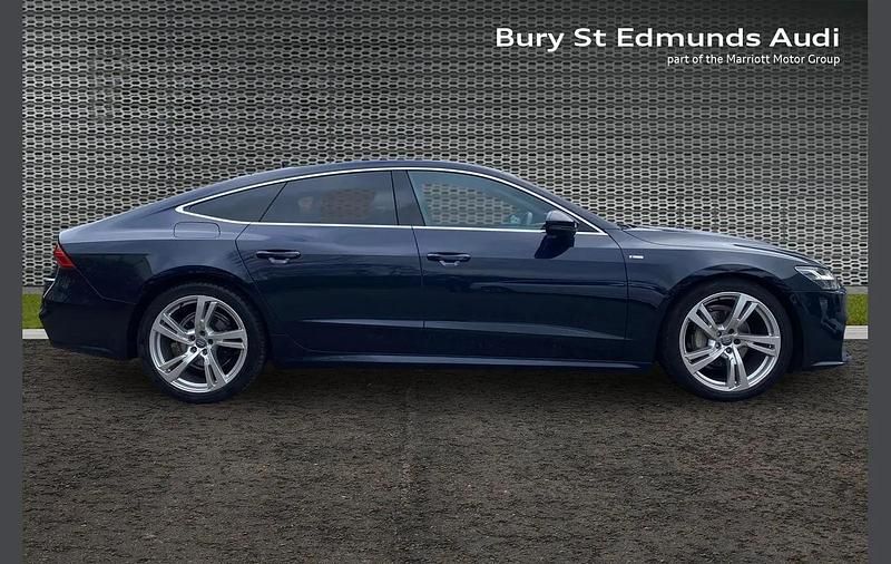 Used Audi A7 S-Line 200 HP (147 kW) 2020 Blue Sedan