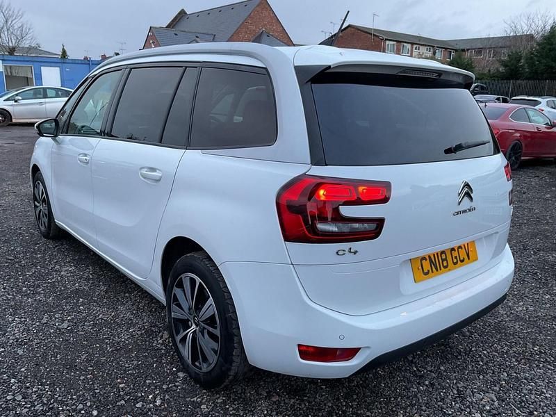 Used Citroën Grand C4 Picasso Feel 130 HP (95 kW) 2018 White MPV
