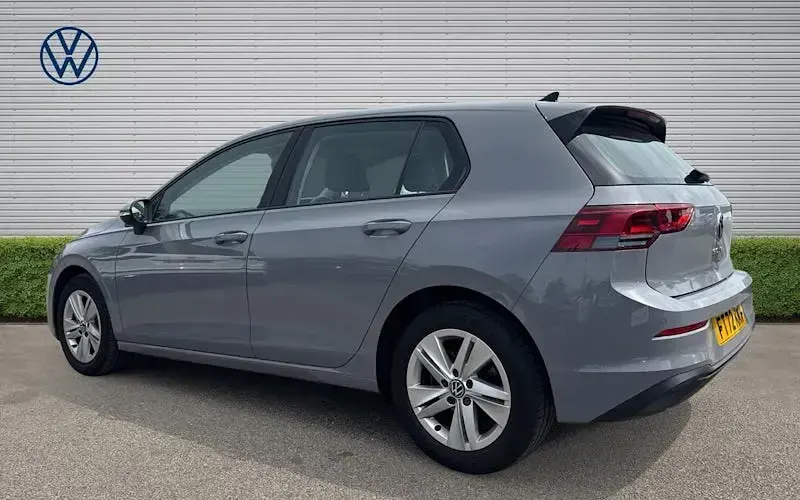 Used VW Golf VIII Life 150 HP (110 kW) 2023 Grey Hatchback