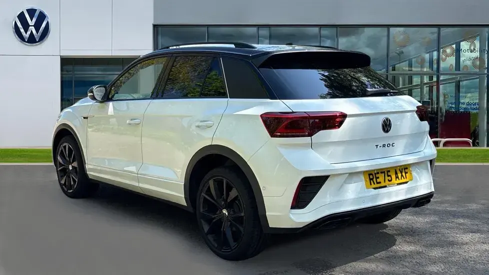 Used VW T-Roc Black Edition 150 HP (110 kW) 2026 Pure white / black SUV