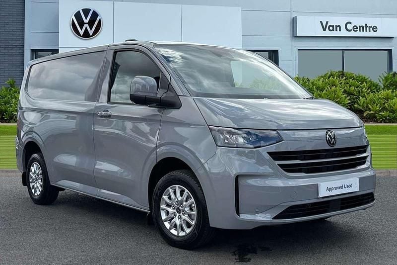 Grey New 2025 VW T6.1 Pro Van | £33,589 (Fair price) - Image 1/4