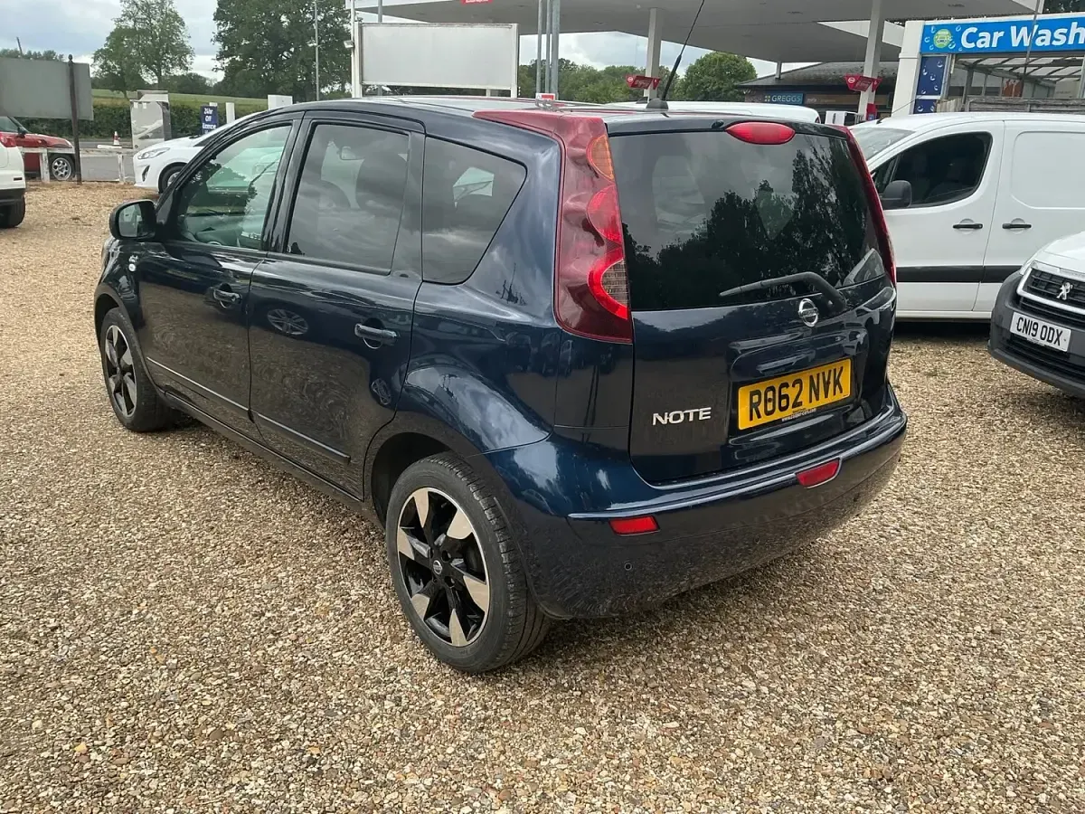 Used Nissan Note N-TEC 86 HP (63 kW) 2012 Blue Hatchback