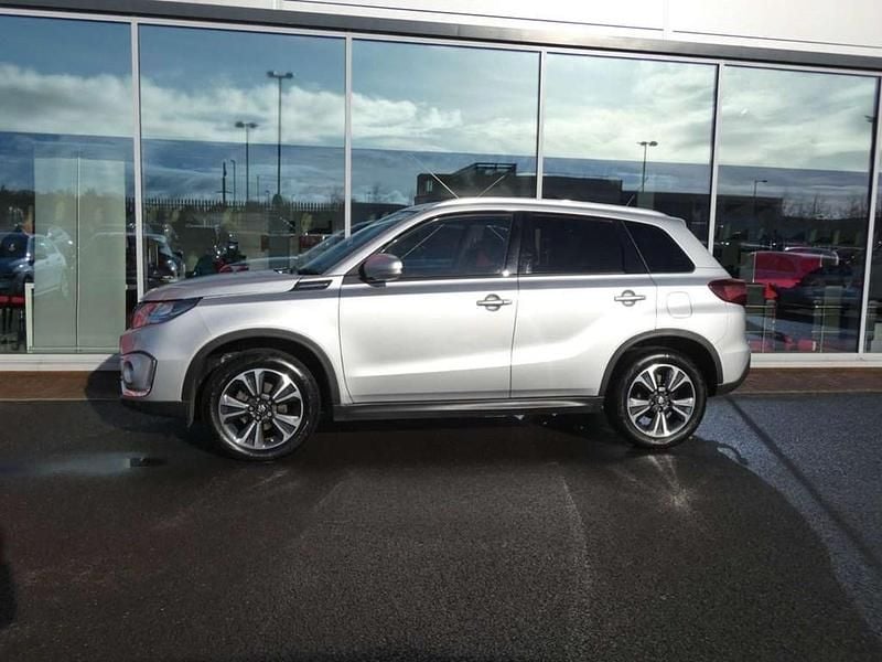 Used Suzuki Vitara SZ5 129 HP (94 kW) 2022 Silver SUV