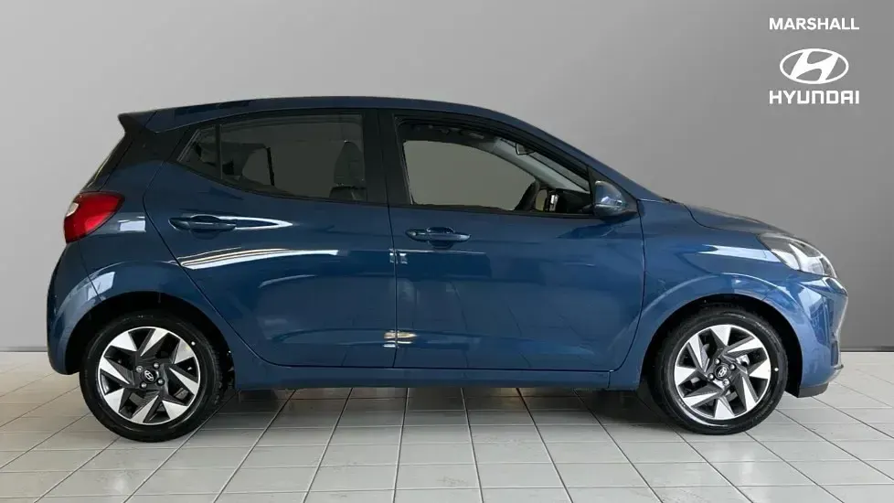 Novo Hyundai i10 Advanced 63 HP (46 kW) 2026 Azul Citadino