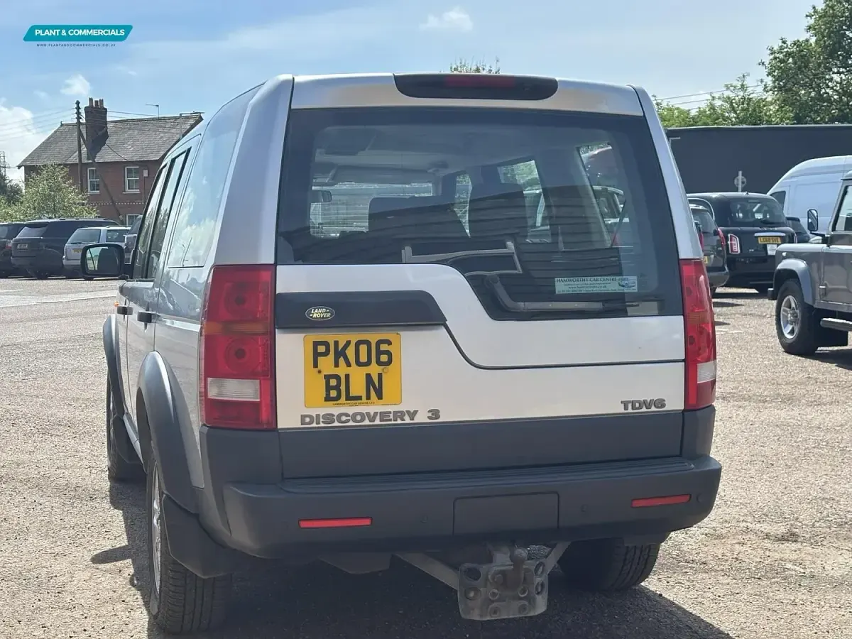 Used Land Rover Discovery 3 190 HP (139 kW) 2006 Silver SUV