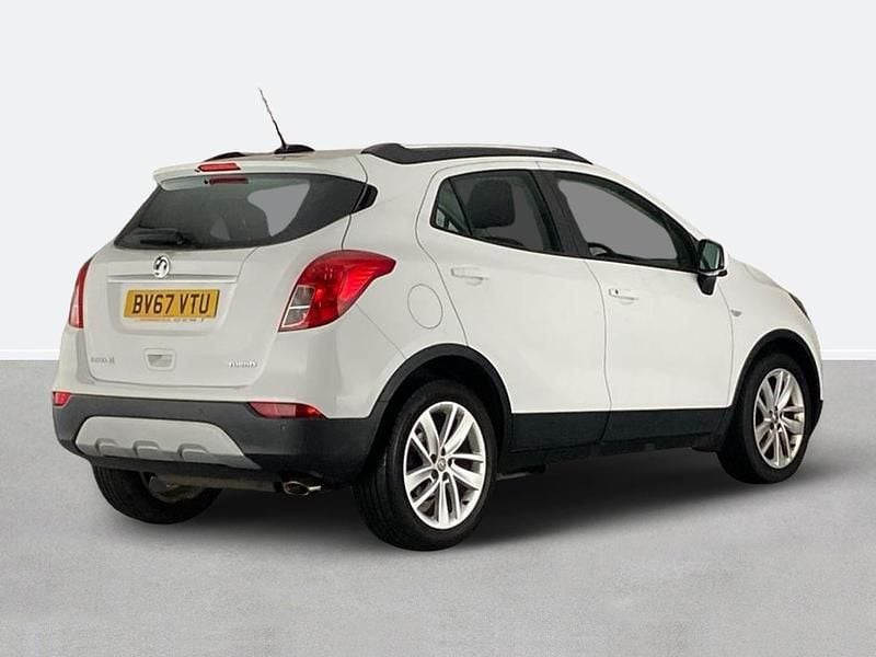 Second-hand Vauxhall Mokka X Design Edition 140 CP (102 kW) 2017 Alb SUV