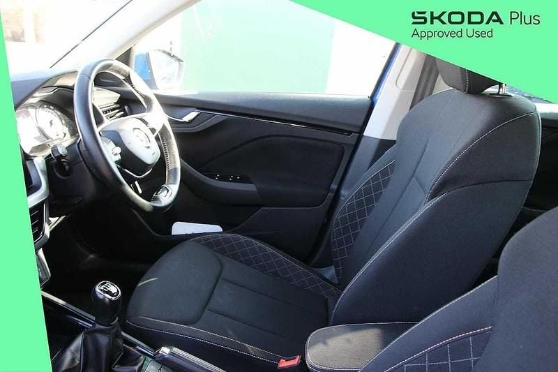 Used Skoda 110 R SE Drive 81 HP (59 kW) 2023 Energy blue Estate