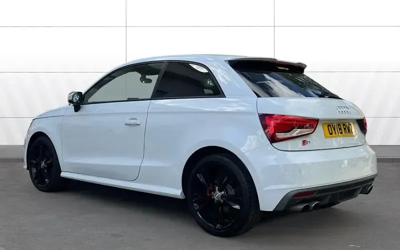 Used Audi S1 Competition 231 HP (169 kW) 2017 White Hatchback