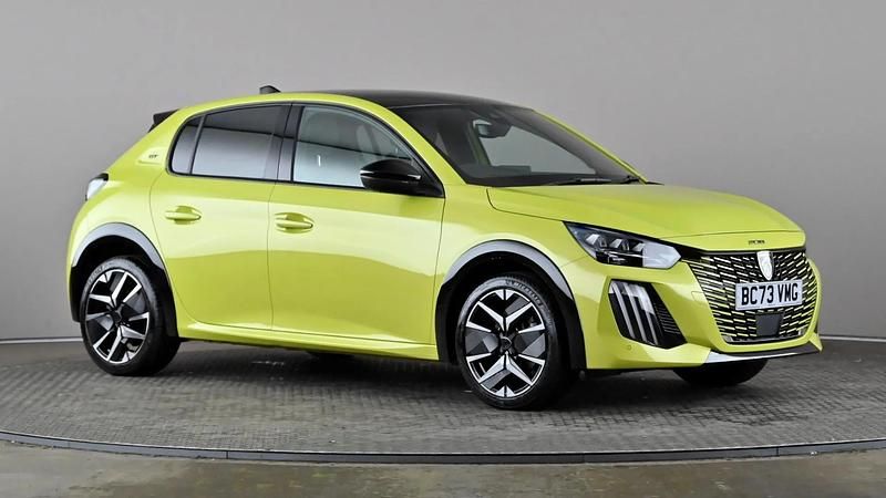 Used Peugeot 208 GT 101 HP (74 kW) 2024 Yellow Hatchback