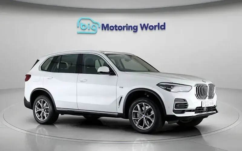 Used BMW X5 xLine 394 HP (289 kW) 2022 White SUV