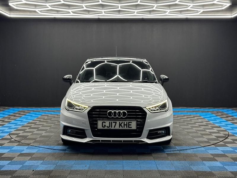 Used Audi A1 Black Edition 116 HP (85 kW) 2017 White Hatchback