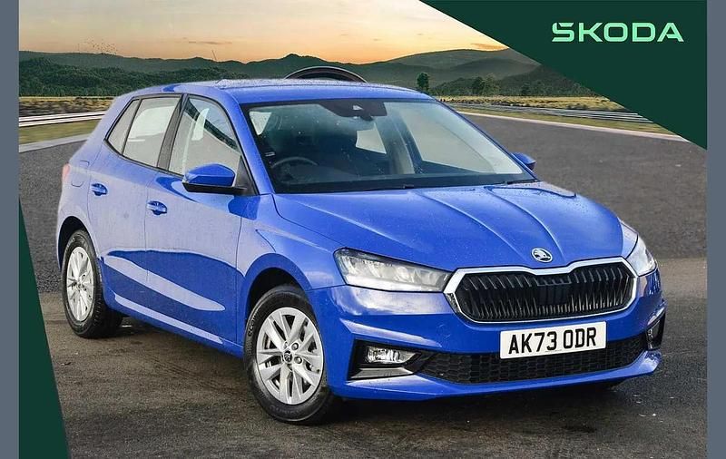 Used Skoda Fabia Comfort 108 HP (79 kW) 2023 Blue Hatchback