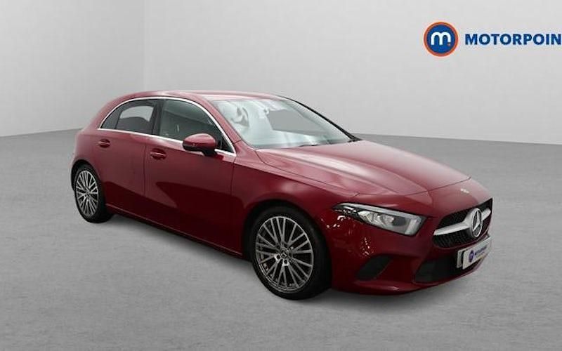 Used Mercedes A180 Executive 136 HP (100 kW) 2022 Red Hatchback