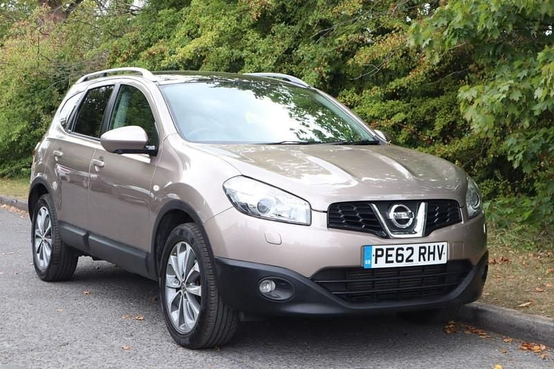 Beige Used 2012 Nissan Qashqai +2 Tekna SUV | £2,489 (Fair price) - Image 1/4
