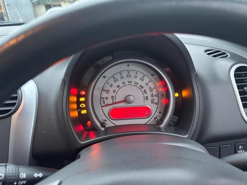 Second-hand Vauxhall Agila S 94 CP (69 kW) 2014 Gri Monovolum