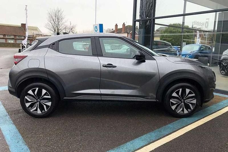 Used Nissan Juke Acenta Premium 114 HP (83 kW) 2025 Grey SUV
