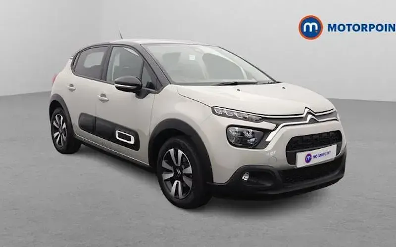 Used Citroën C3 PureTech 110 HP (80 kW) 2024 Hatchback