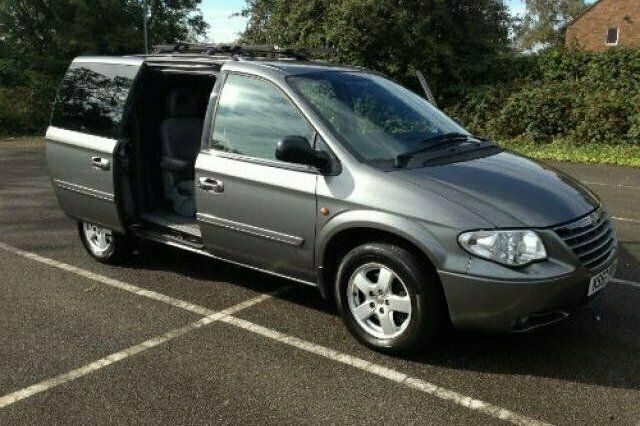 Used 2008 Chrysler Grand Voyager MPV | £8,000 (Fair price) - Image 1/4