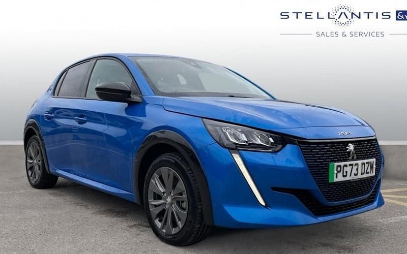 Used 2023 Peugeot e-208 Allure+ Hatchback | £14,698 (Fair price) - Image 1/4