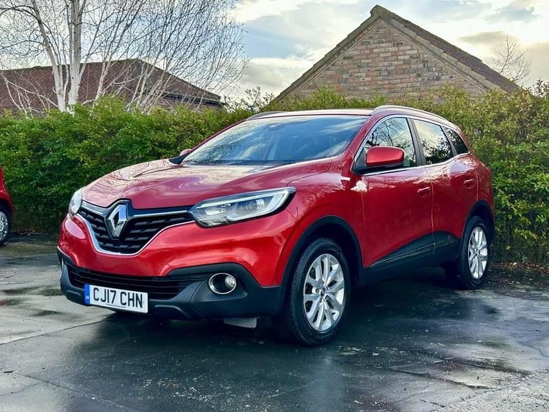 Used Renault Kadjar Dynamique 130 HP (95 kW) 2017 Red SUV