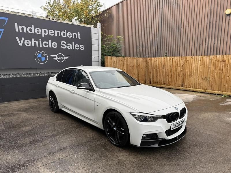 White Used 2018 BMW 320 M Sport Sedan | £17,300 (Fair price) - Image 1/4