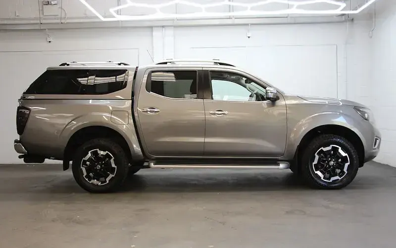 Used Nissan Navara Tekna 190 HP (139 kW) 2021 Pickup