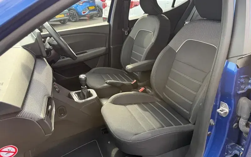 Used Dacia Sandero Comfort 91 HP (66 kW) 2022 Blue Hatchback