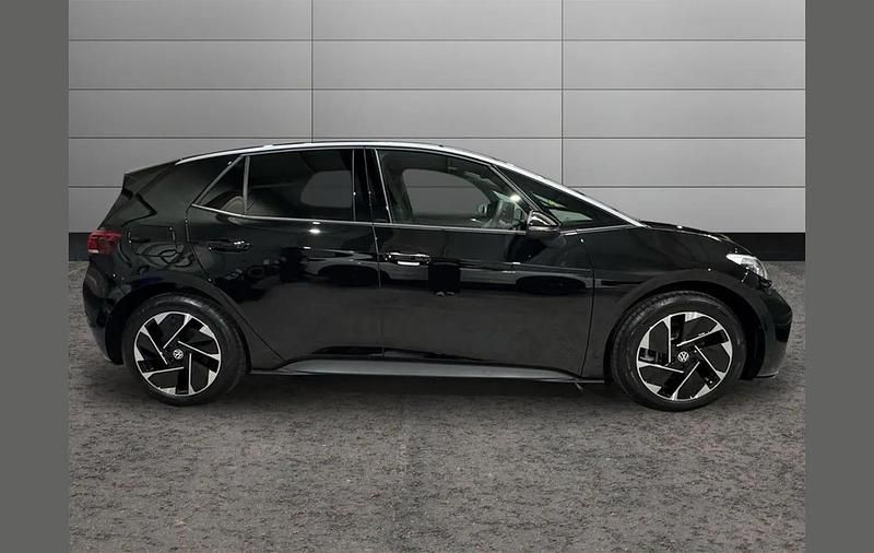 New VW ID.3 Pure 125 kW (170 HP) 2026 Black Hatchback