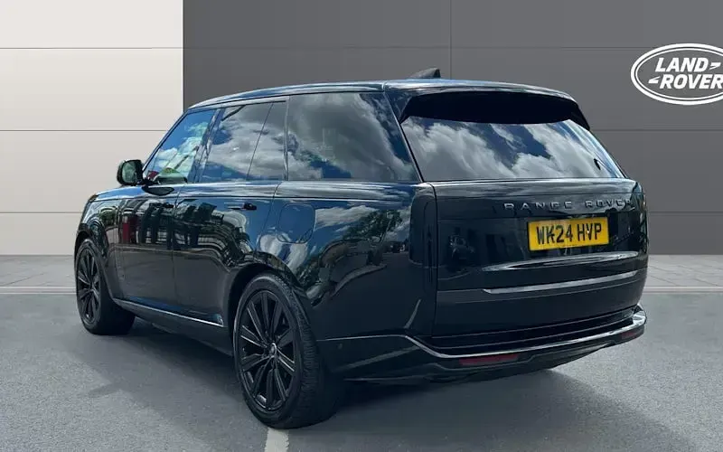 Used Land Rover Range Rover Autobiography 551 HP (405 kW) 2026 SUV