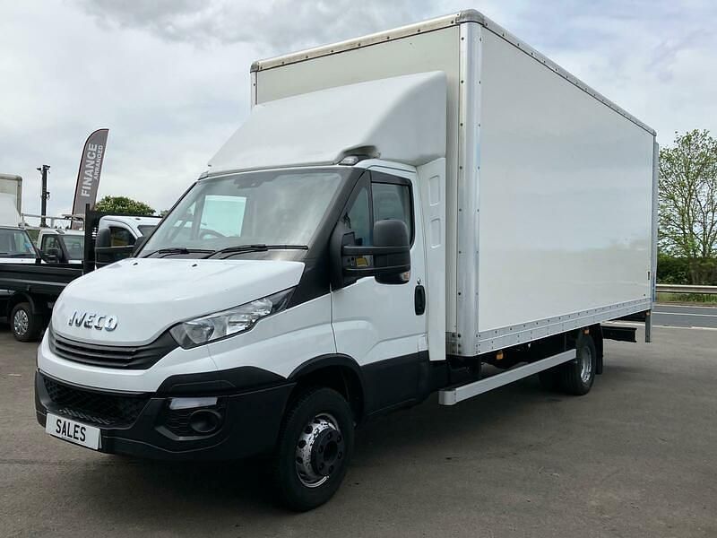 Used Iveco Daily 180 HP (132 kW) 2016 White Van