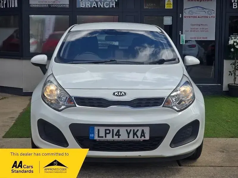 Usado Kia Rio 2014 Blanco Utilitario