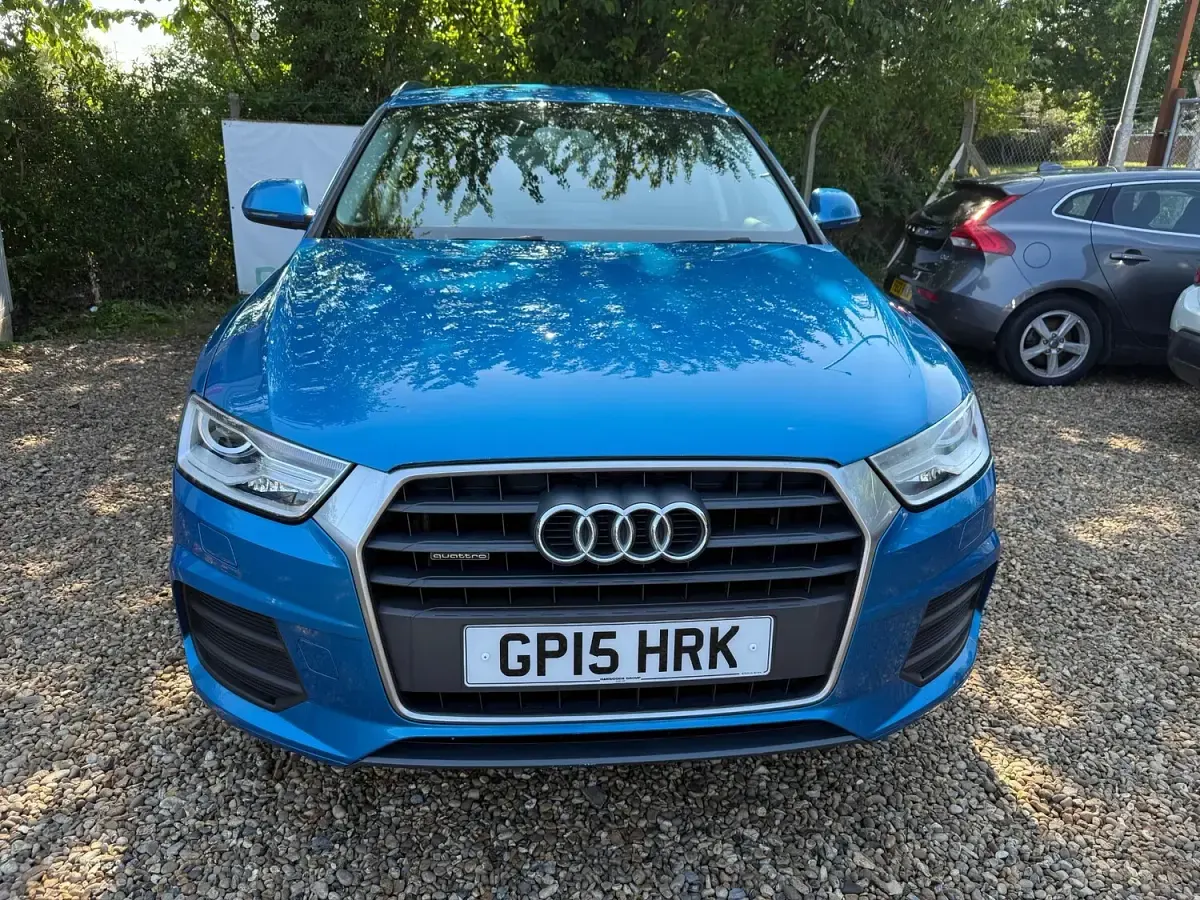 Used Audi Q3 2015 Blue SUV