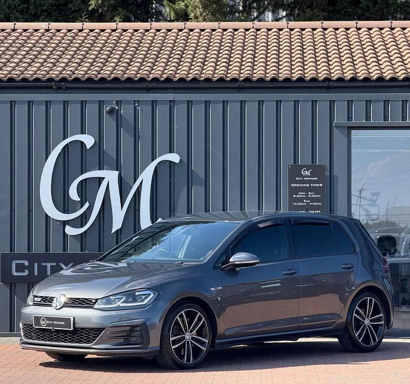 Grey Used 2017 VW Golf VII GTD Hatchback | £12,990 (Fair price) - Image 1/4